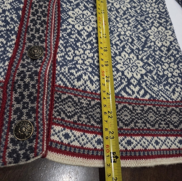 VTG Norwear Women"s Cardigan with Metallic Buttons Sz.S Wool - Picture 7 of 10